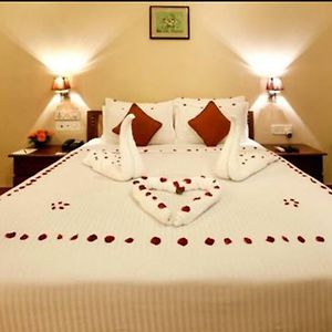 Regal Room